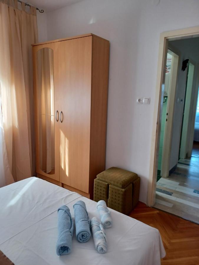 Helen Apartments Crikvenica Exterior foto